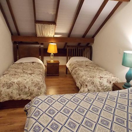 Triplex 3 Suites Em Канела Екстериор снимка