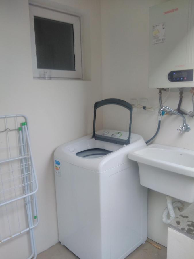 Triplex 3 Suites Em Канела Екстериор снимка