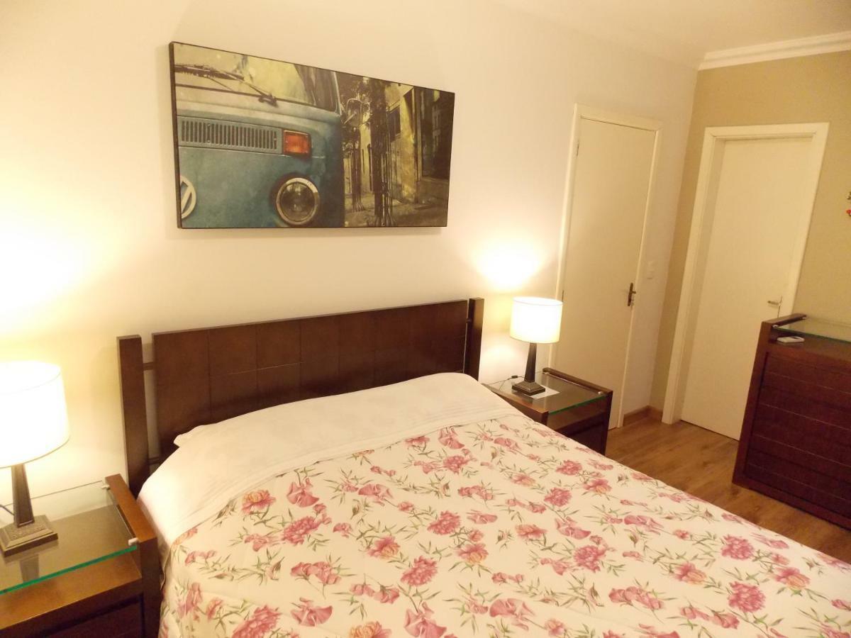 Triplex 3 Suites Em Канела Екстериор снимка