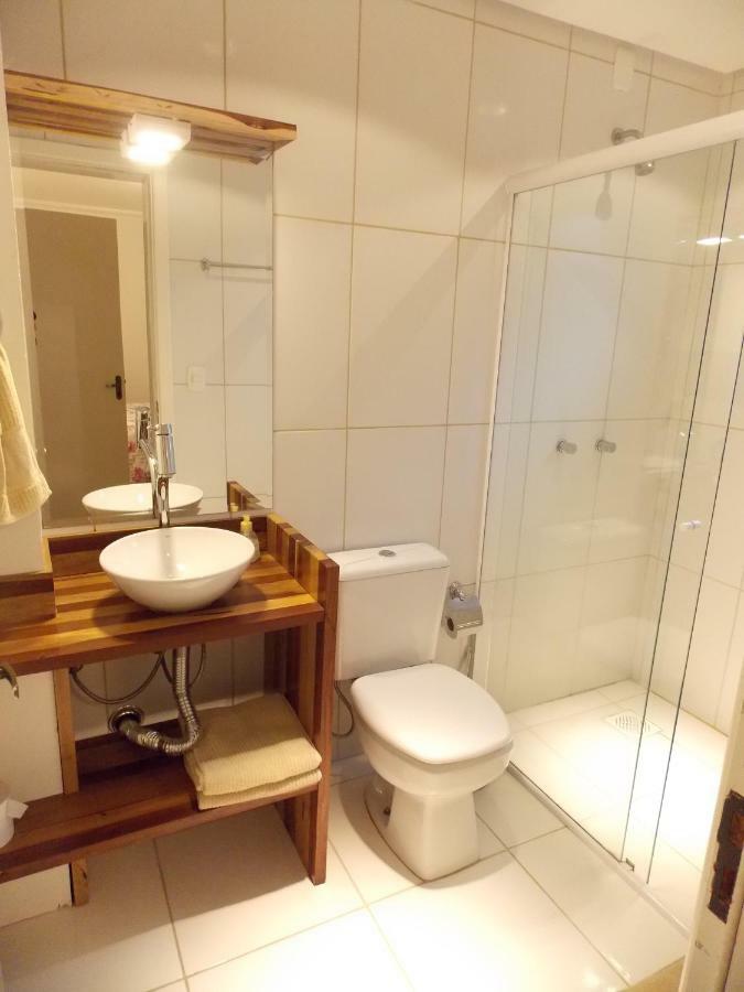 Triplex 3 Suites Em Канела Екстериор снимка