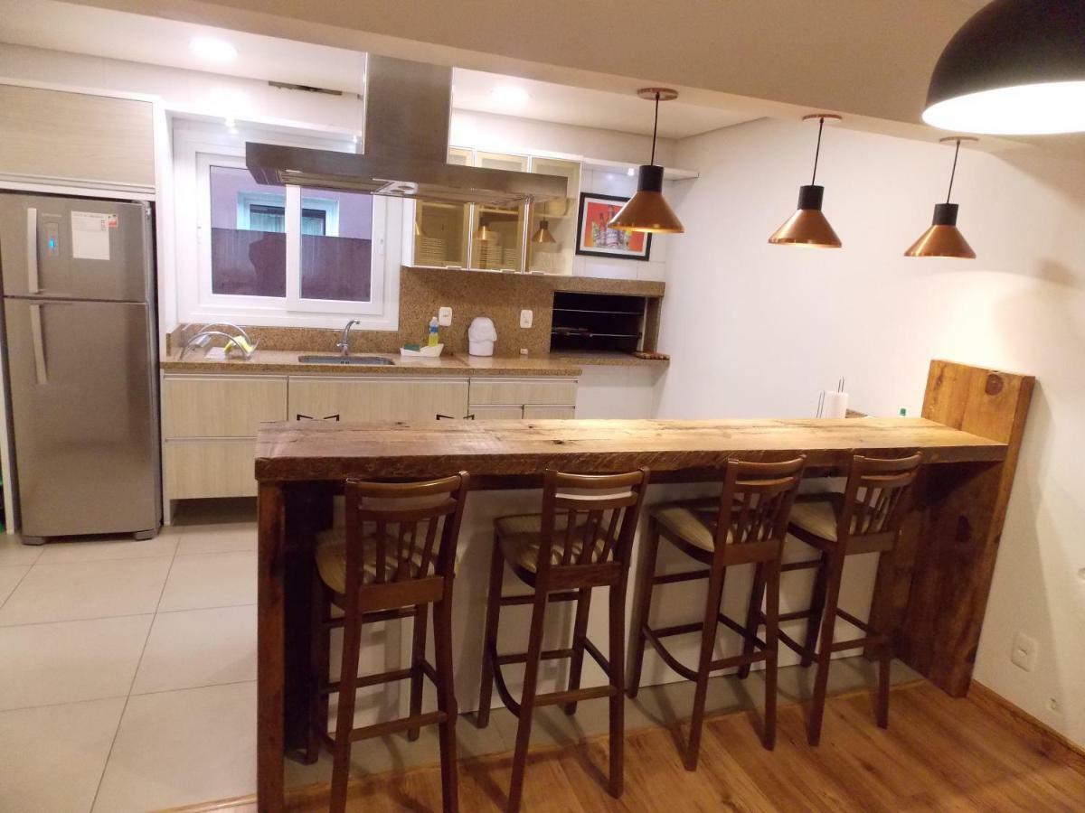 Triplex 3 Suites Em Канела Екстериор снимка
